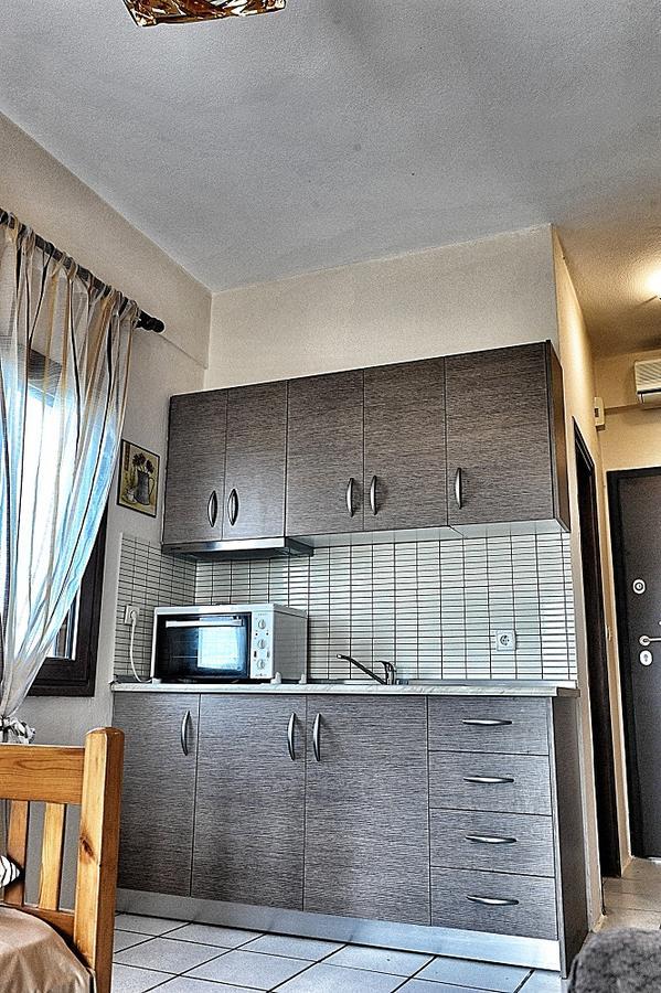 Palm Tree Apartments Psakoudia Extérieur photo