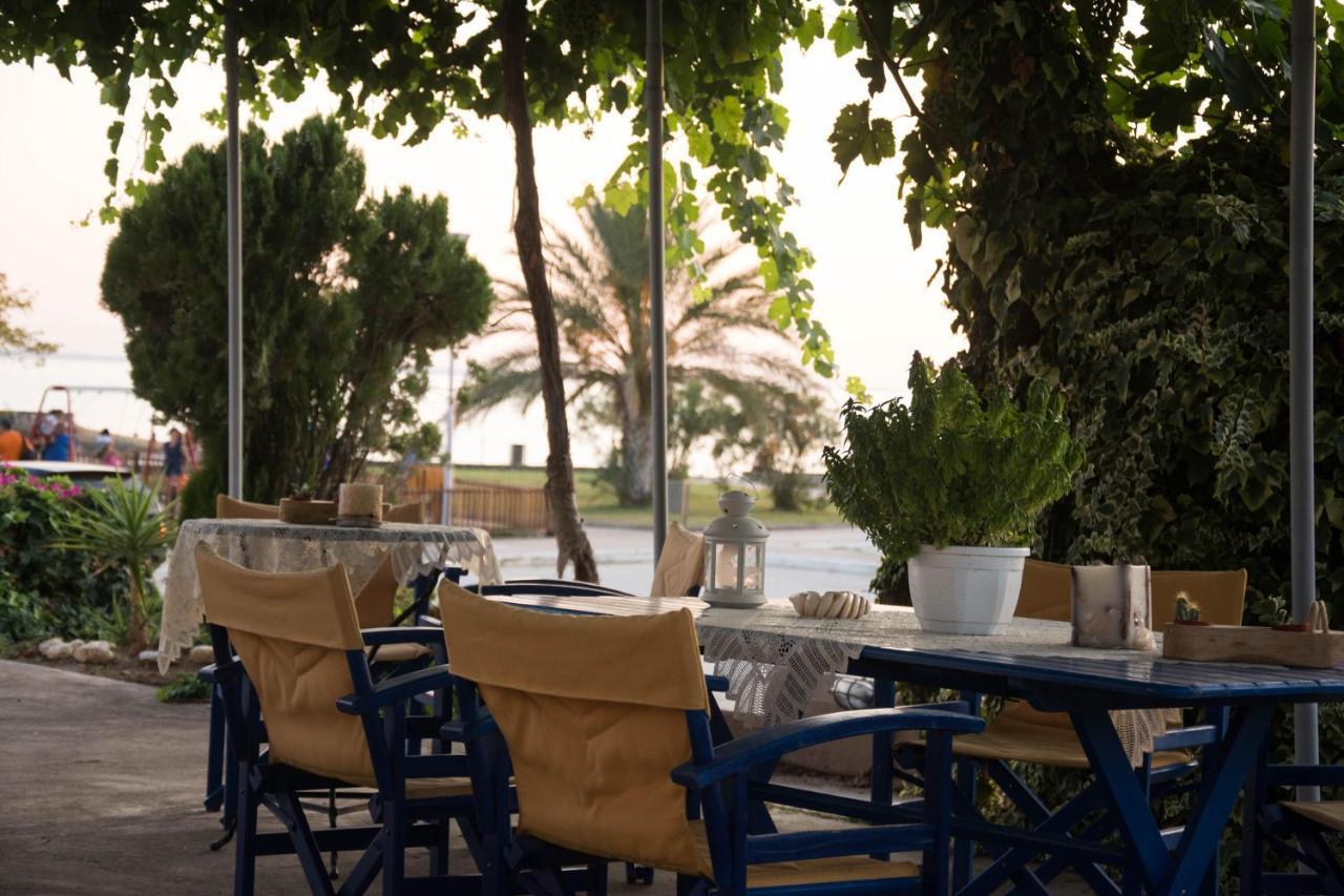 Palm Tree Apartments Psakoudia Extérieur photo